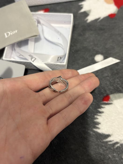 Inel dior nou cu cutie