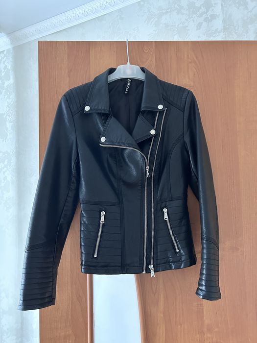 Женская кожаная куртка