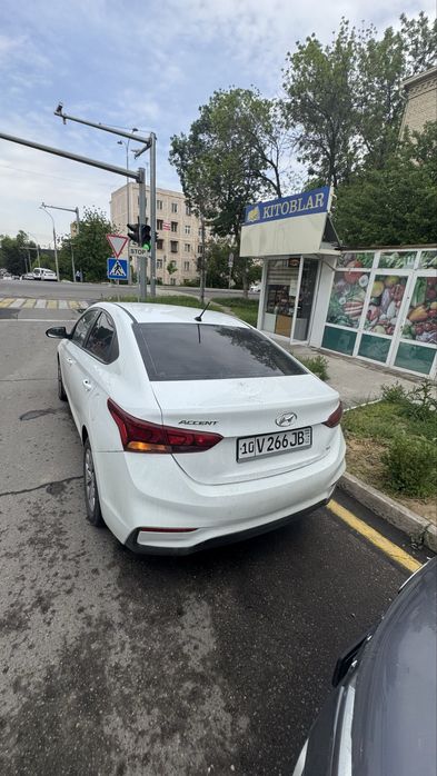 Hyundai Accent 2019 — 3
