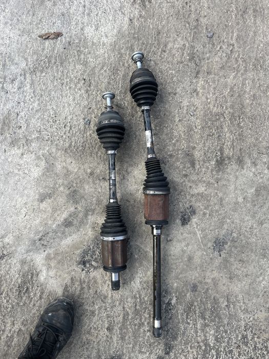 Предни полуоски бмв/bmw f10 f11 полуоски бмв ф10 ф11 530хд 535хд