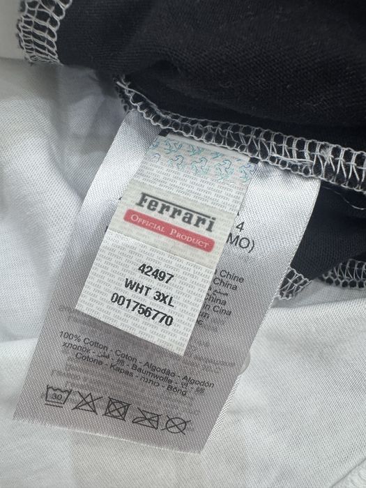 Мъжка тениска с яка FERRARI . Размер  XL/2XL
