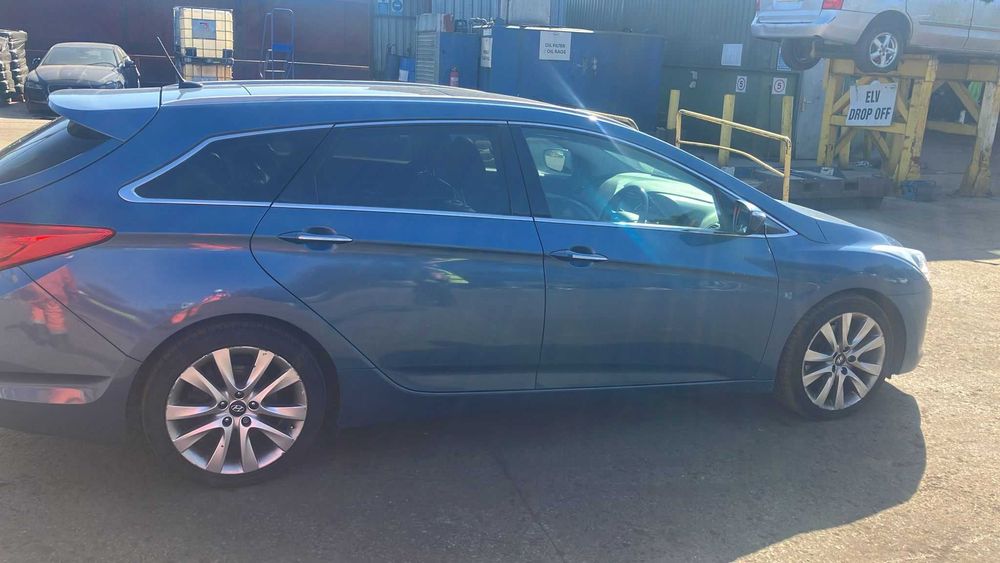 Dezmembrez Hyundai i40 2014