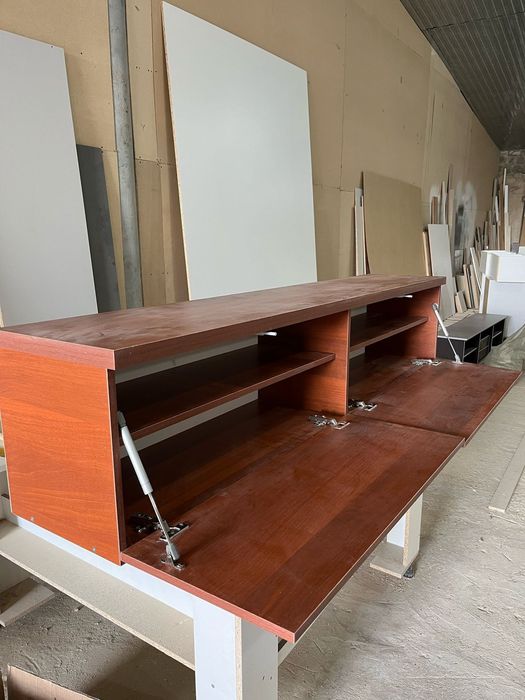 Продается ТВ Тумба