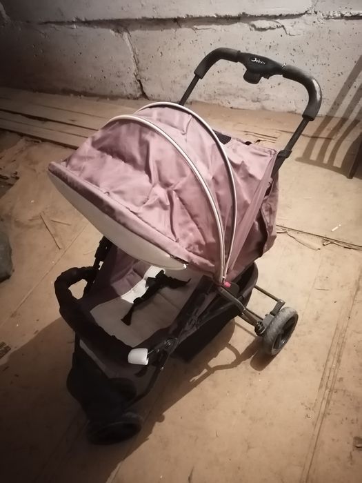 Продам детскую коляску