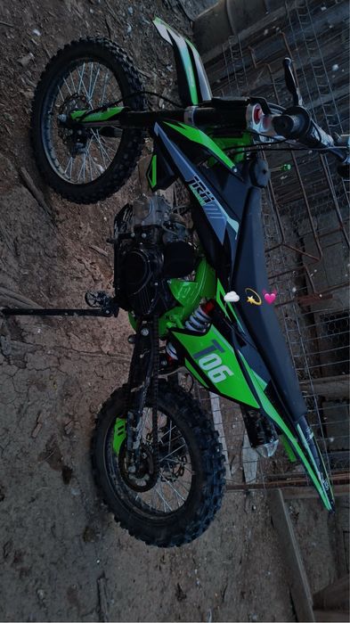 De vanzare cross 125cc