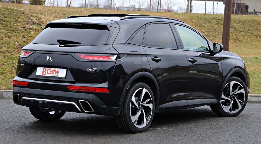 DS7 CrossBack HYBRID /2022 / 300 cp / 4x4 / Panoramic/Focal/Memorii