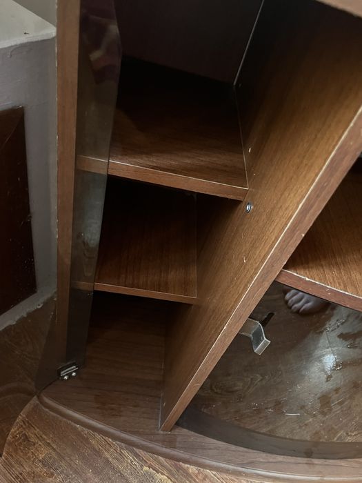 Тумба под телевизор