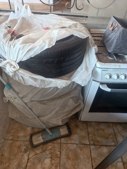 Продам резину Корея