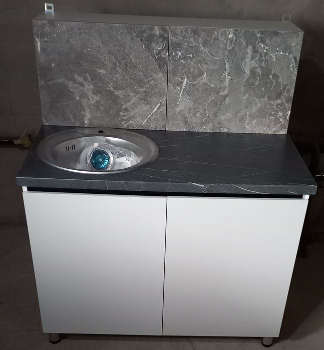 Кухонный гарнитур.