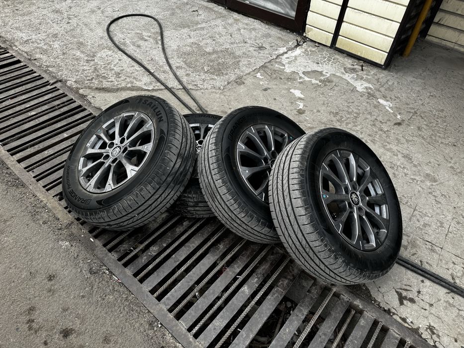 Комплект диск + шины R16