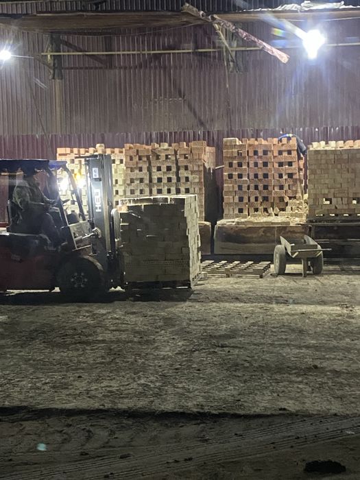 Sfatli pishgan g’isht -arzon narxlarda yetkazib beramiz