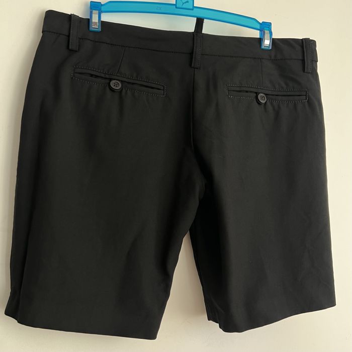 Pantaloni scurti Pinko din lana