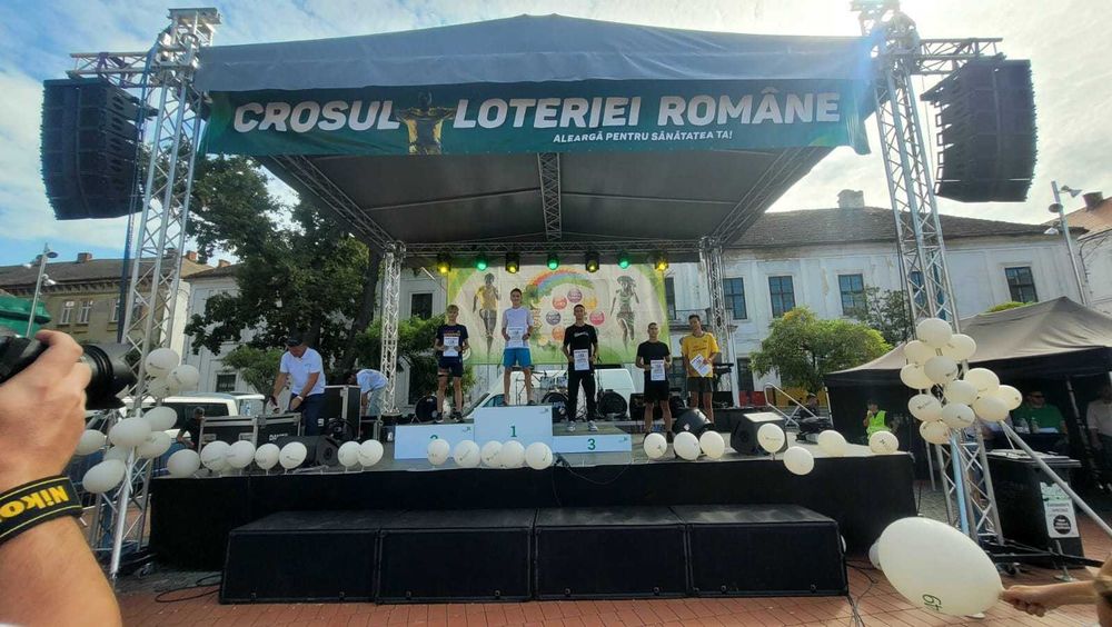Acoperis Scena mobila evenimente 8x6m Alustage GlobalTruss Milos
