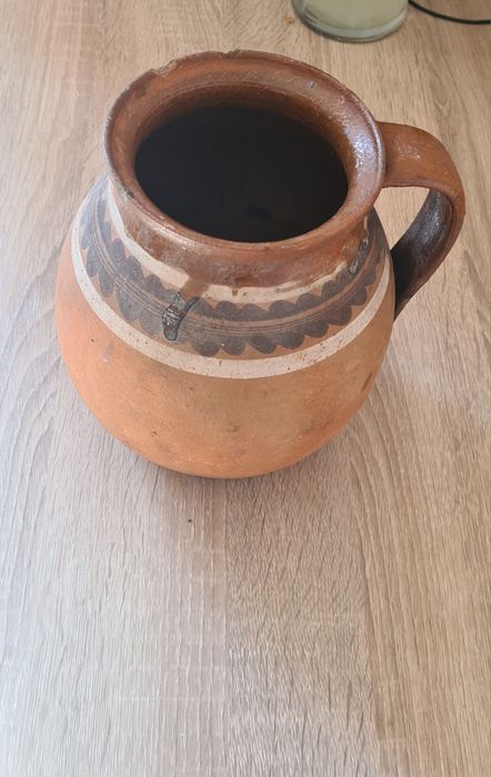 Vas lut vechi foarte bine pastrat