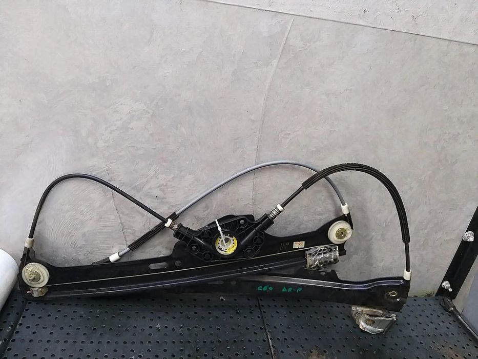 Macara geam electric dreapta fata bmw seria 5 e60 7034352 7075668