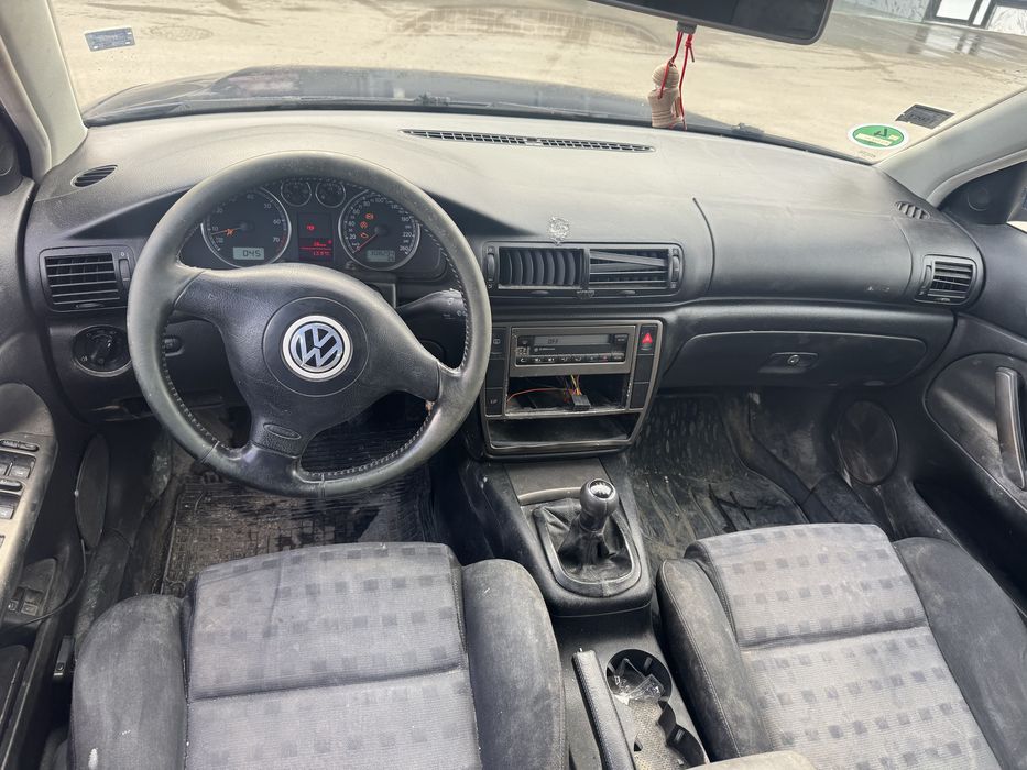 VW pasat B5.5 2.0 бензин само на части