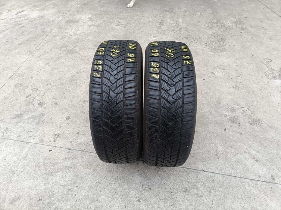 Doua anvelope iarna 235 60 18 dunlop winter sport 5 profil de 7,5 mm