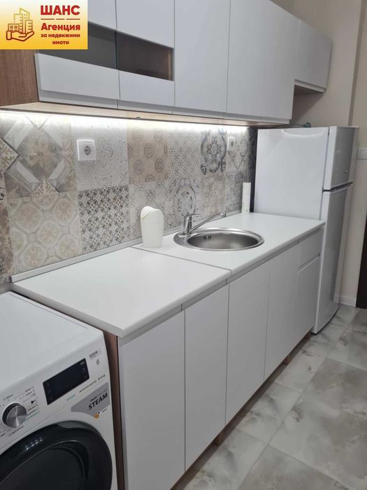 Продава се Двустаен апартамент в Плевен, Широк център - 55 кв.м за 2219 €/кв.м - Снимка #5