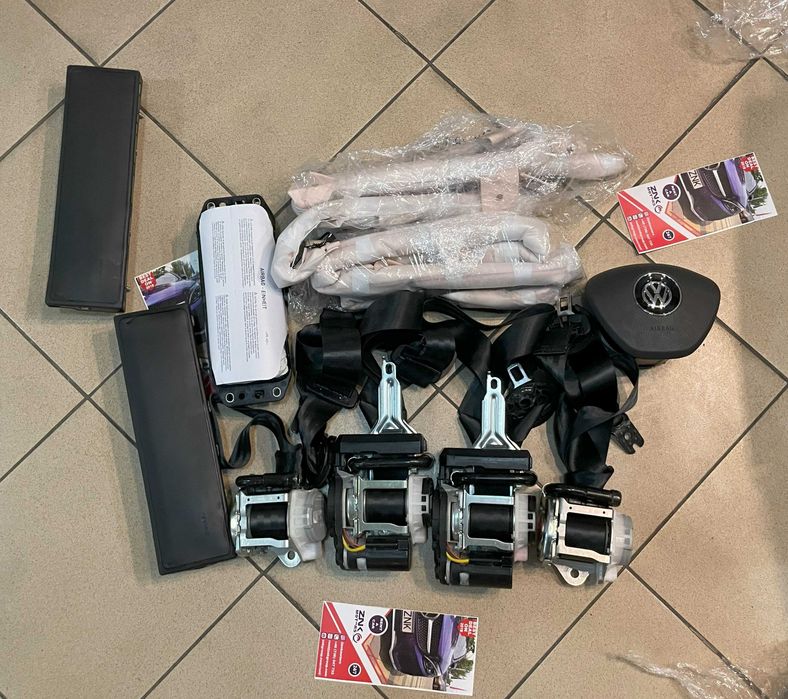 VW Touareg CR 3 - set centuri de siguranta PRESAFE - kit airbag