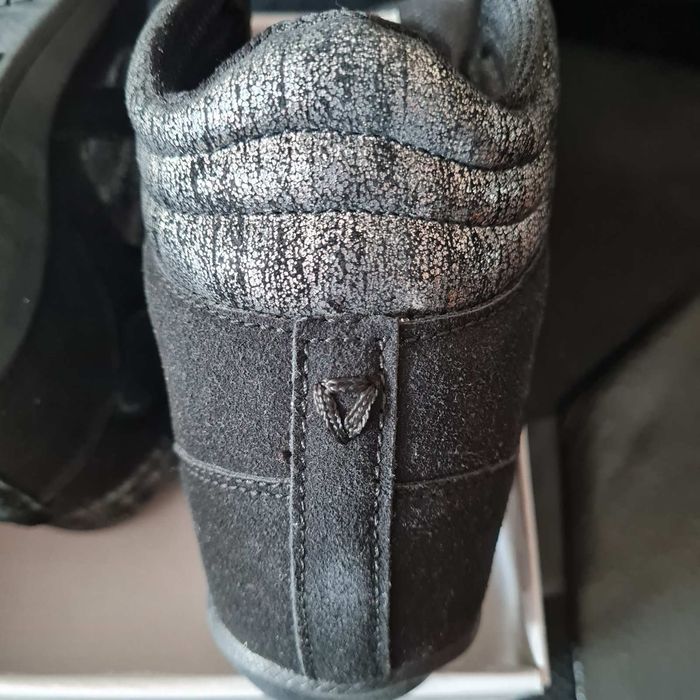 Детски боти GUESS