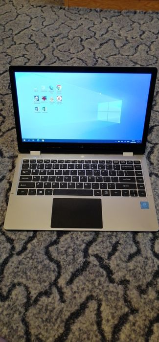 Laptopuri noi, ultraslim cu touch screen 13,3", quad Core, SSD 256GB.