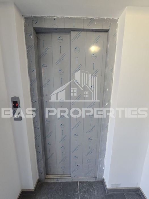 Продава се Тристаен апартамент в София, Левски В - 155 кв.м за 1420 €/кв.м - Снимка #8