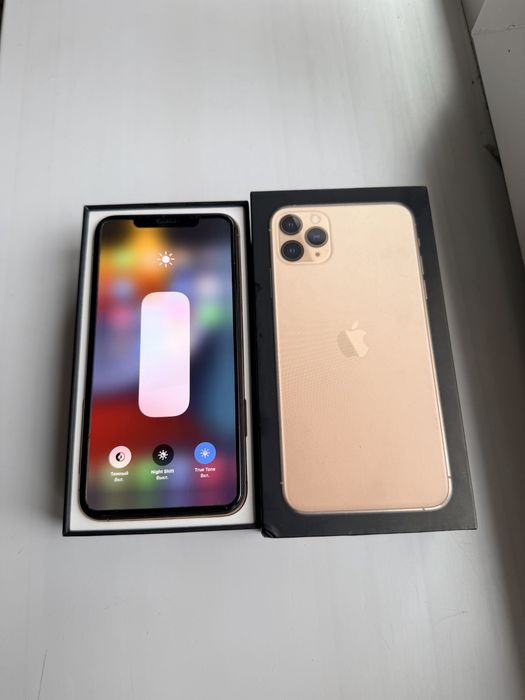 IPhone 11 Pro Max 64Gb - В идеальном состоянии