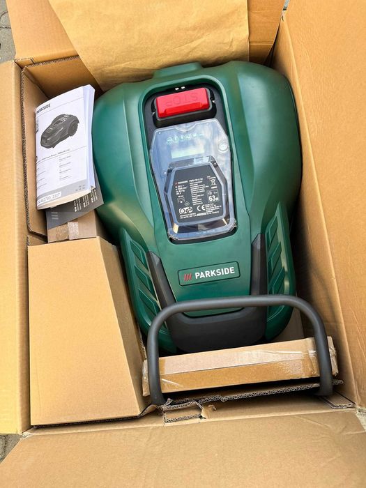 Robot de tuns iarba cu acumulator Parkside PMRA 20 Li B2 - NEFOLOSIT cu parcare
