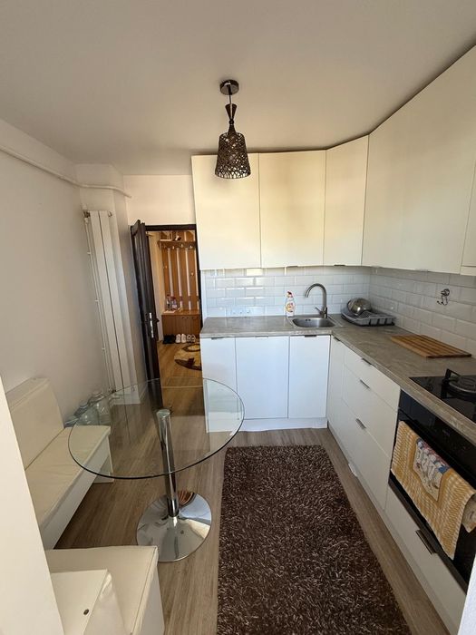 Închiriez apartament 2 camere zona Obcinelor