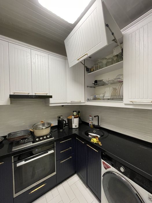 *3 комн. Евроремонт. С мебелью техникой.