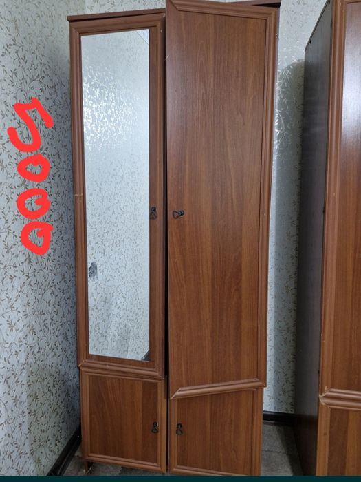 Срочно продам шкаф