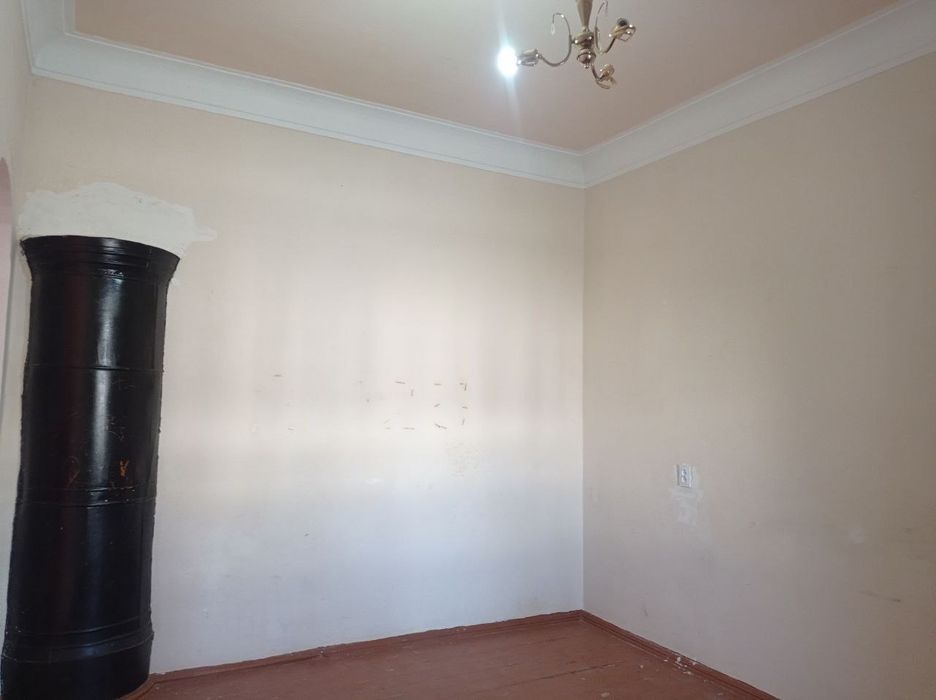 Продается квартира в центре города Чирчик Ташкент