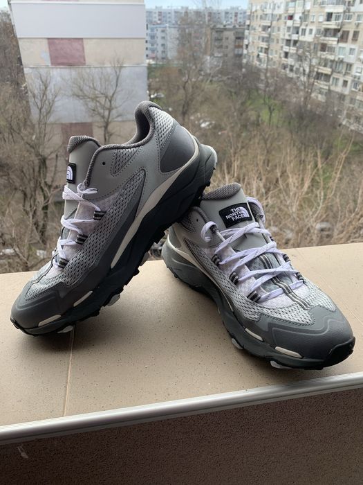 Обувки The north face