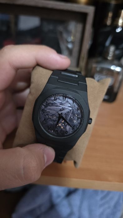 Продаю часы мужские