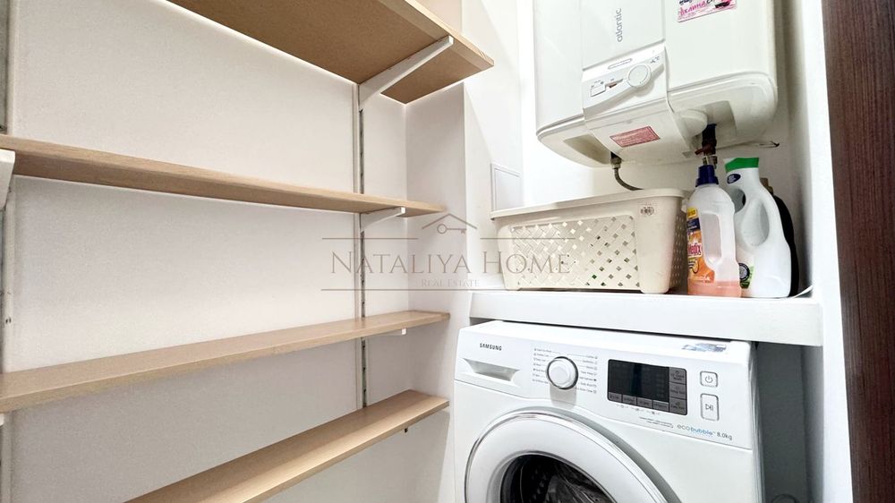 Продава се Тристаен апартамент в Бургас, Сарафово - 110 кв.м за 2200 €/кв.м - Снимка #11