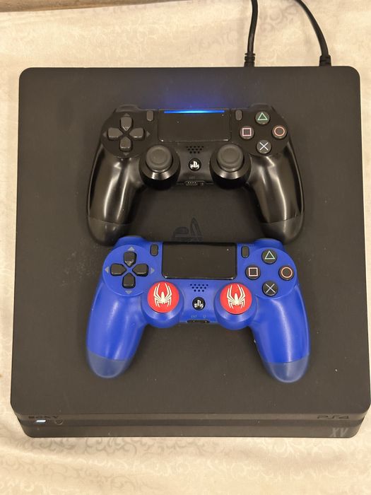 ps4 slim 500/GB ideal