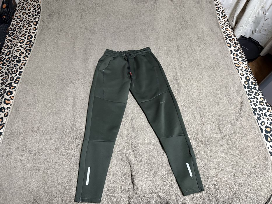 under armour и nike долница