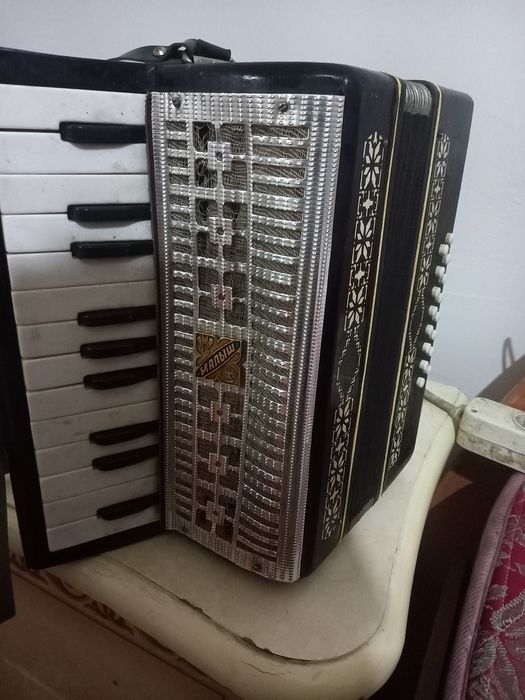 Аккордеон Малыш 1983 года выпуска