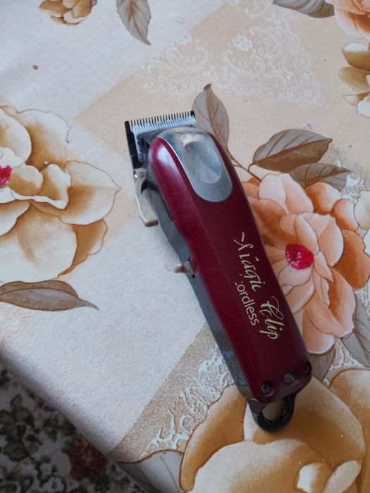 Aparat de tuns profesional vand sau schimb