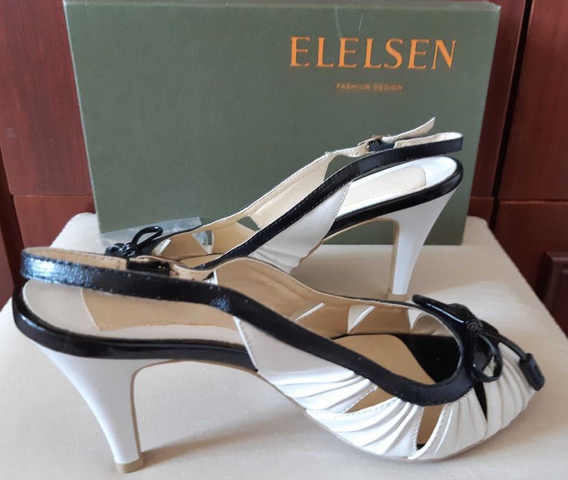 Босоножки  летние