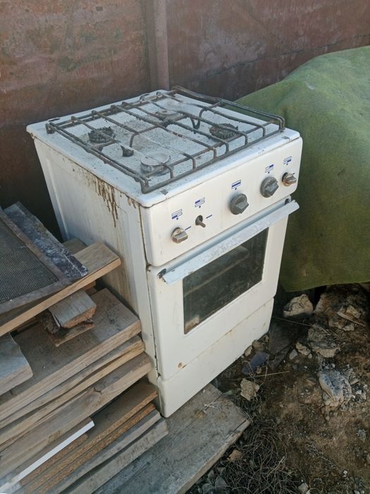 Продам рабочи газ плита