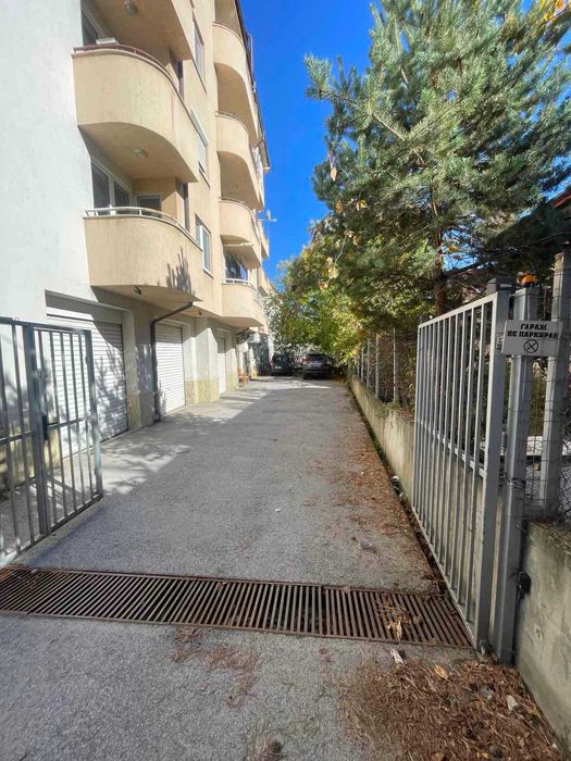 Дава се под наем Гараж / Паркомясто в София, Овча купел - 16 кв.м за 75 € - Снимка #2