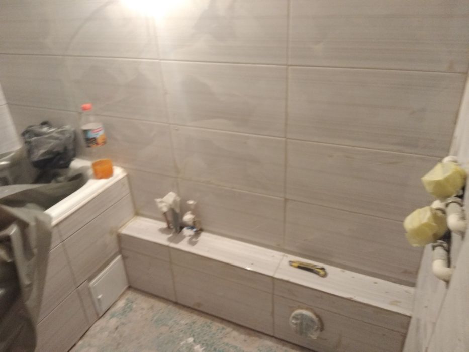 Amenajări interioare și exterioare