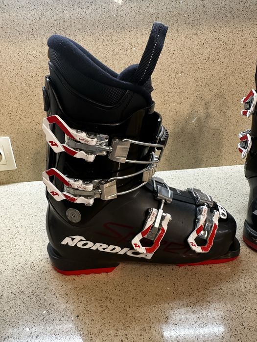 Ски обувки Nordica