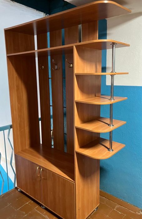 Продам прихожую