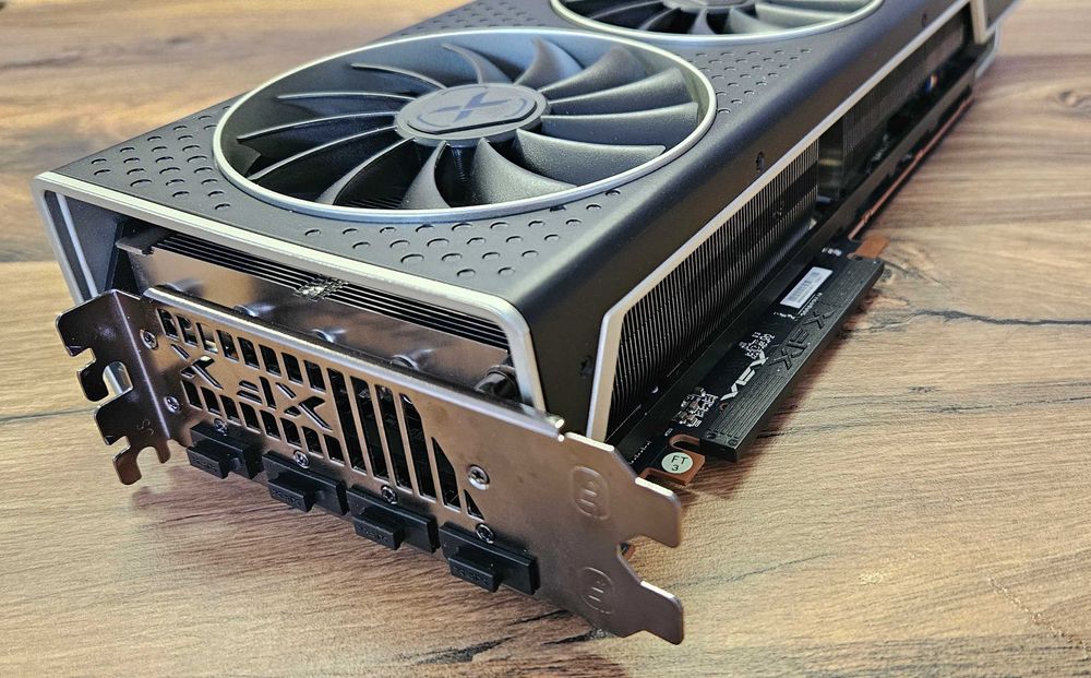 Видеокарта XFX Radeon RX 6950 XT 16GB GPU