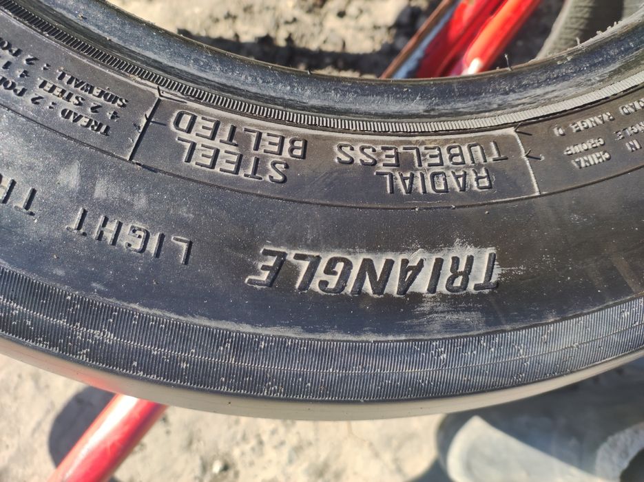 195/70/15 комплект шин