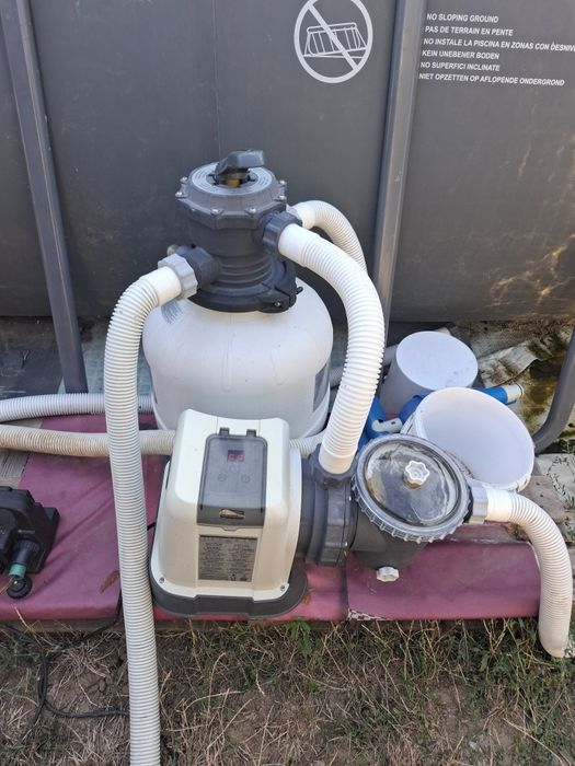 Piscina Intex supraterana