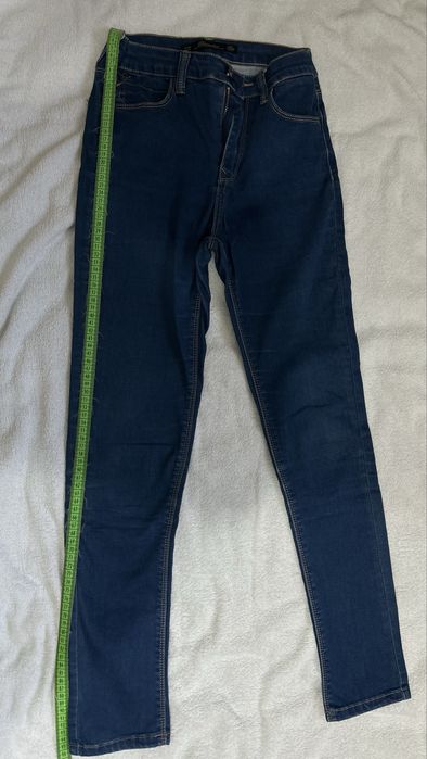 Blugi skinny stare foarte buna