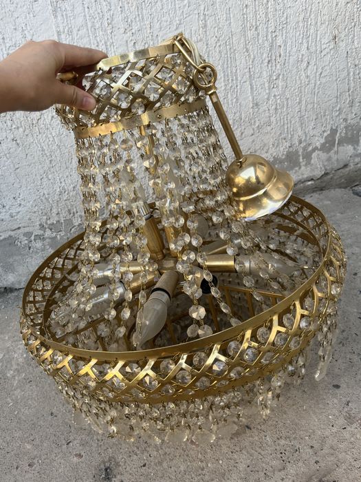 Продам Люстра 3шт